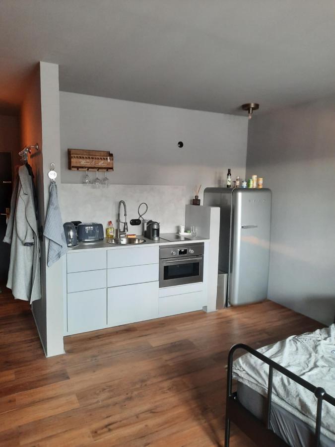 Moin !Die Weserbude Nordenham Exterior foto